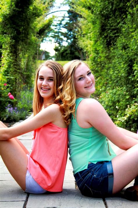 Apr 23, 2017 - Explore Candice Thomason-Dials's board "BFF tween/teen girls shoot", followed by 147 people on Pinterest. See more ideas about best friend photoshoot, best friend photos, friend photoshoot.